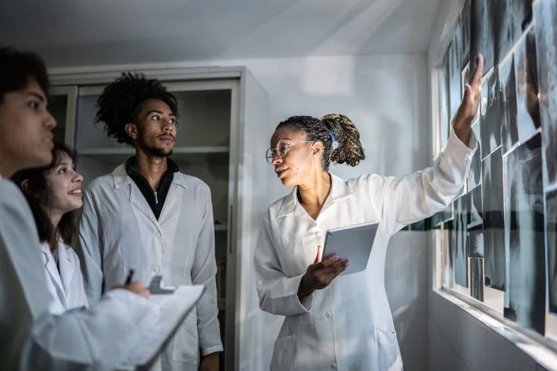 alunos do curso de radiologia