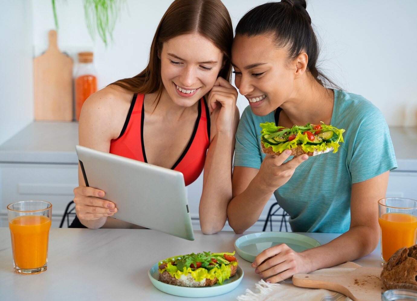 estudantes-de-nutricao-usando-tecnologia