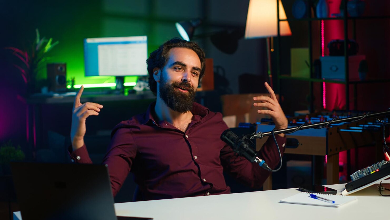 influenciador-em estudio-de-criacao
