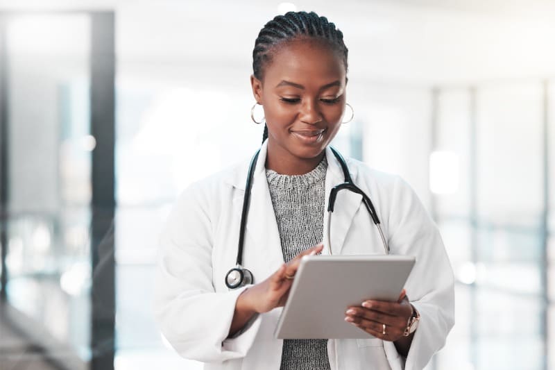 Como Se Tornar Médico: Guia Completo da Graduação à Residência