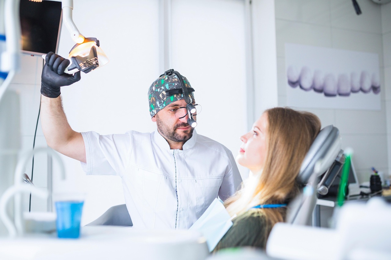 dentista no consultório