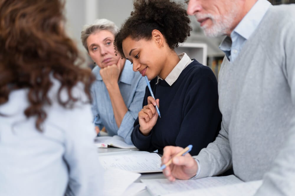 Faculdade de Direito pede inteligência emocional, escrita ou oratória?