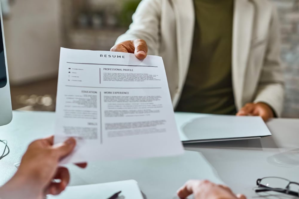 Como fazer um Currículo para conseguir o primeiro emprego