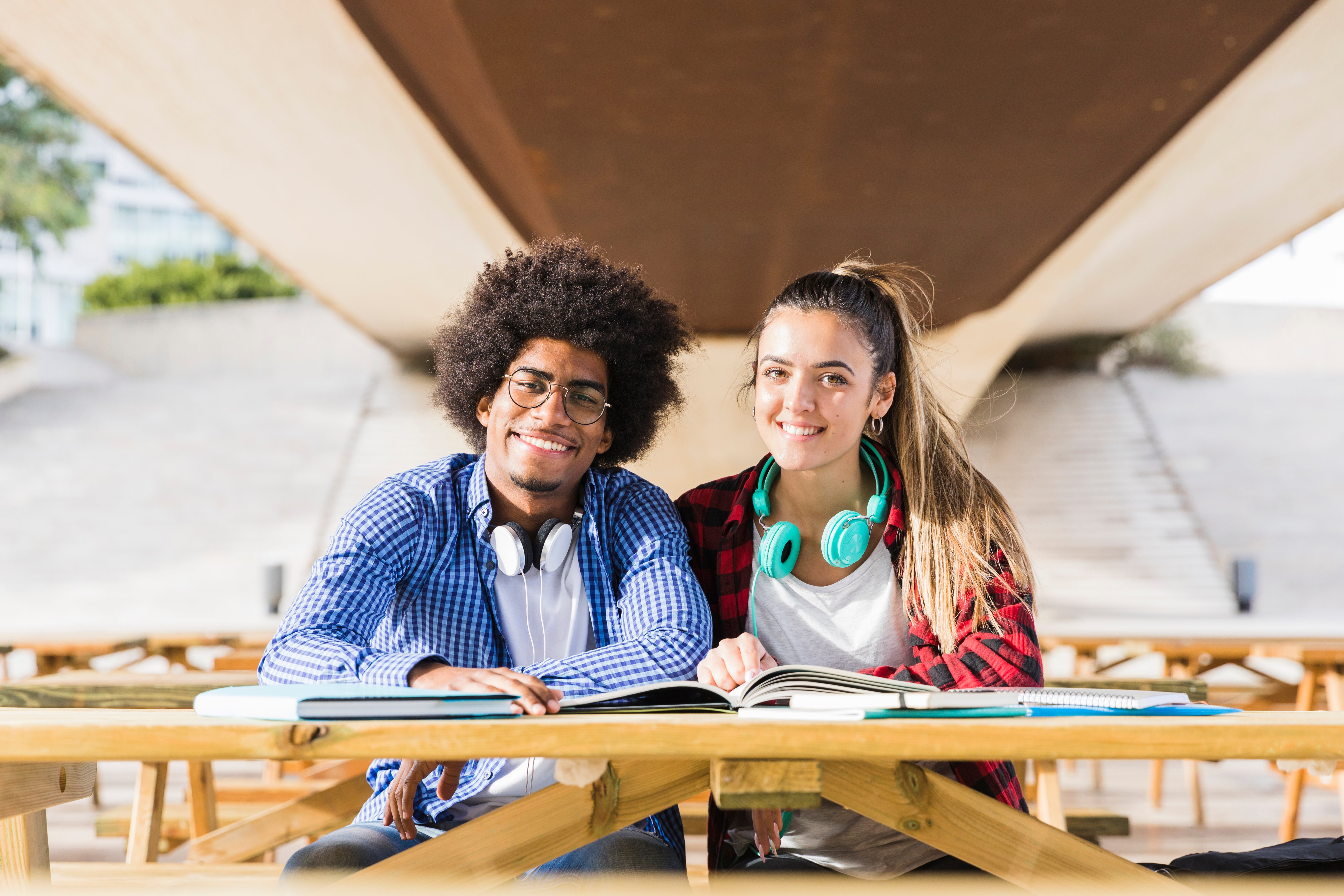 Segunda graduação ou pós? Saiba qual escolher para sua carreira